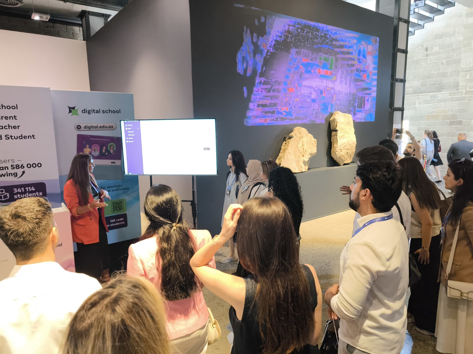 Baku ID festivalında "Rəqəmsal Məktəb" platforması təqdim edildi